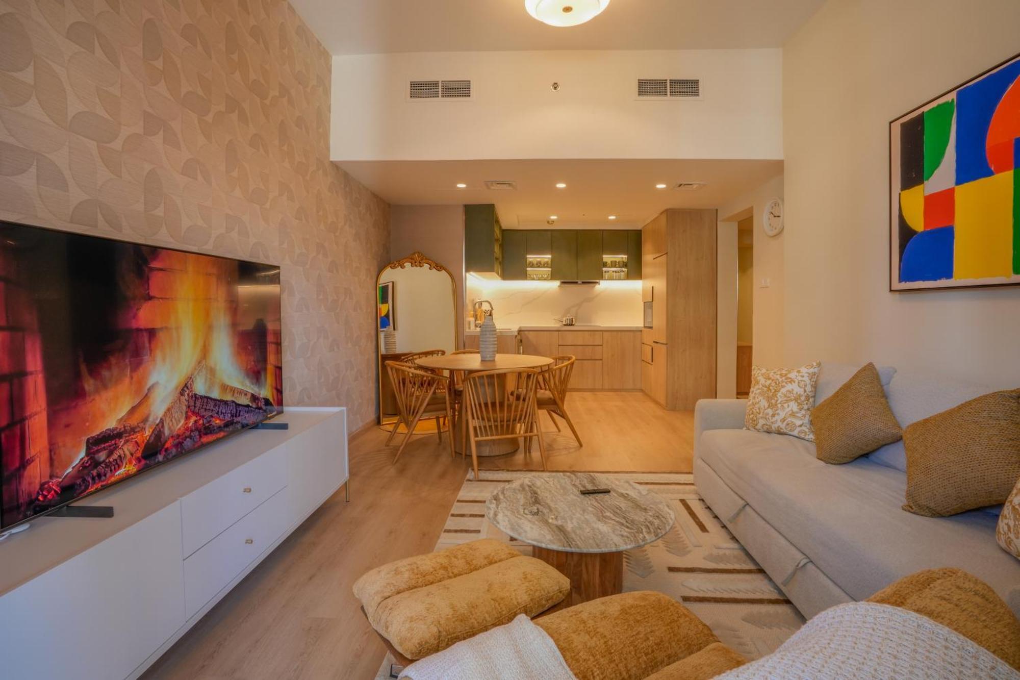 2 Bedroom Marina Apartment *